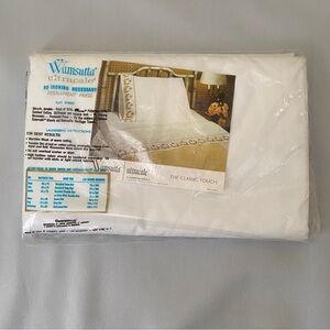Vintage NEW Wamsutta Ultracale Blue Embroidered Flat Sheet Cotton Double 81x104